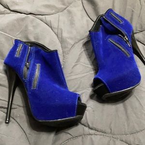 Blue suede 4” heeled peep toe booties